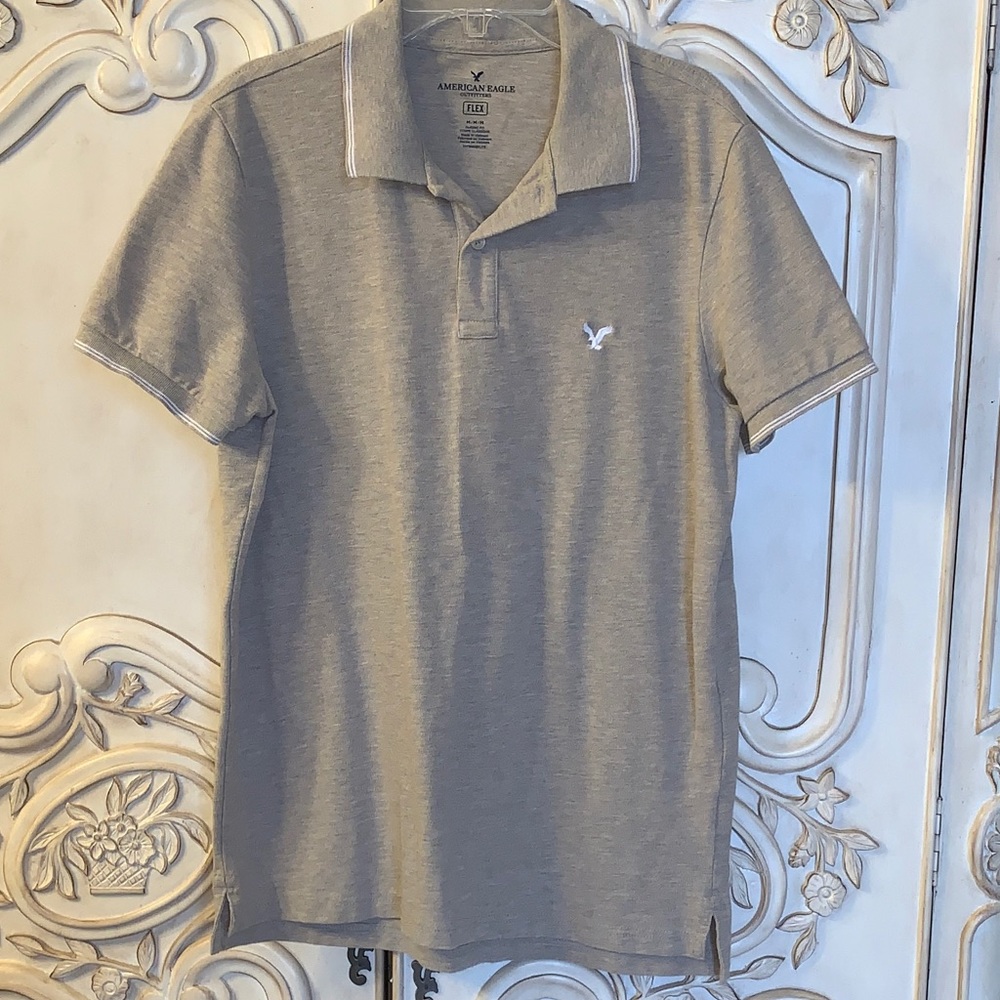 American Eagle polo shirt. M